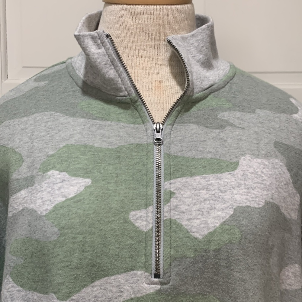 Aerie sz L camouflage 3/4 zip raw hem pullover - Picture 2 of 6